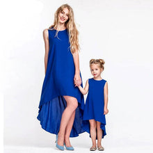 Load image into Gallery viewer, Mommy and me outfits, Mother and daughter dresses